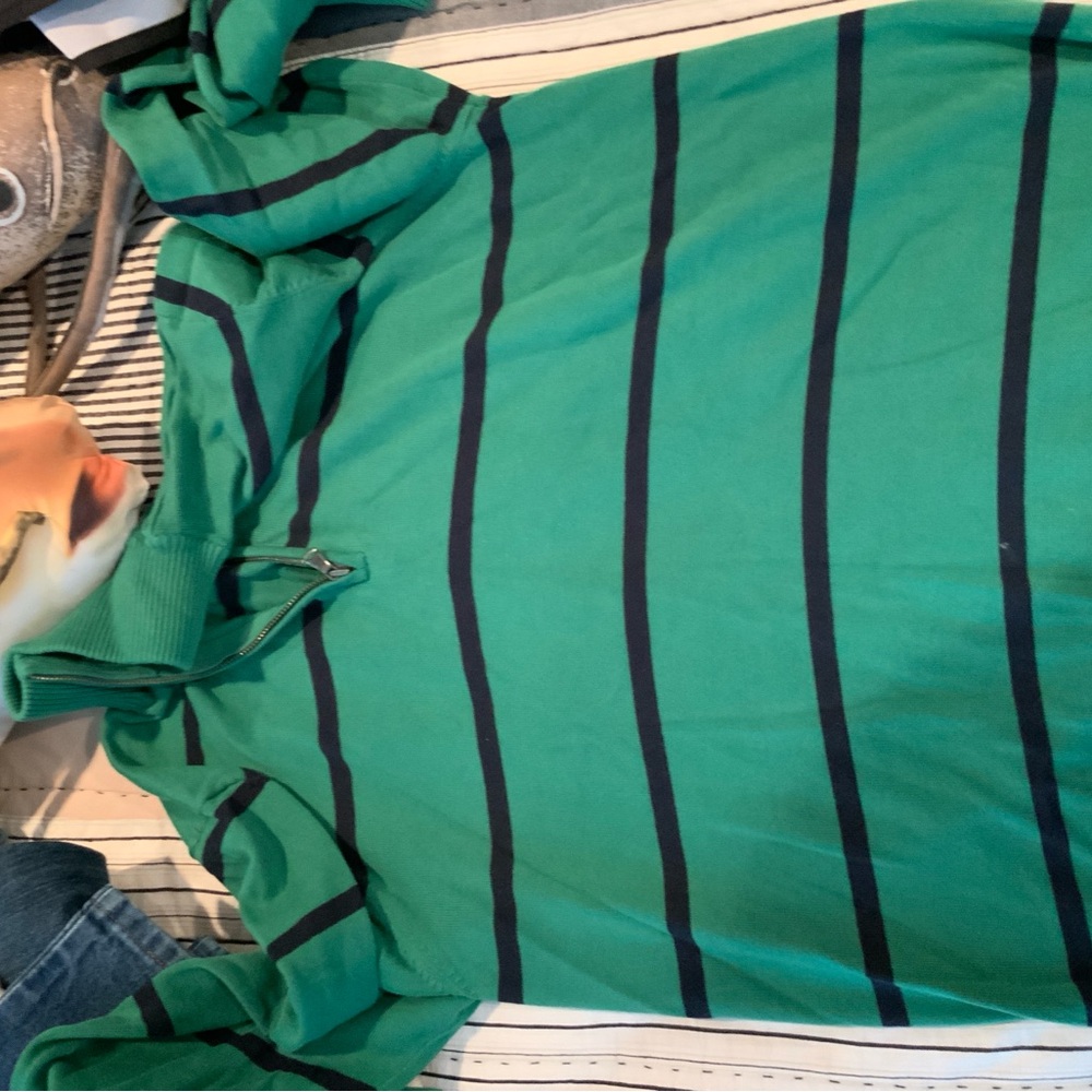 T-shirt  green striped